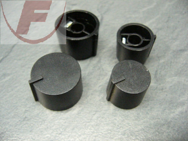 Geräteknopf schwarz, Ø 17 mm, Höhe 14 mm